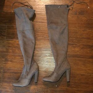 Steve Madden Women's “Gorgeous” Boot
